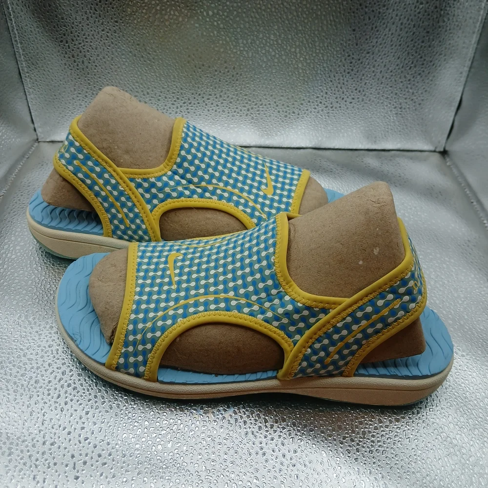 Nike slide beach offer